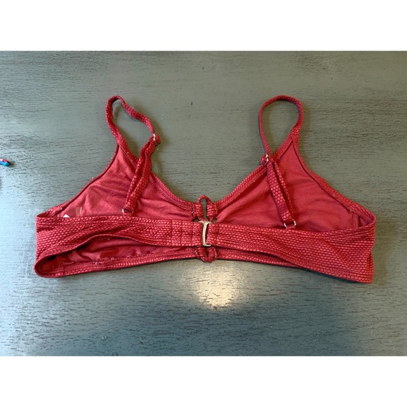 burgundy SHADE & SHORE  swimsuit bikini top size  large - Picture 2 of 2